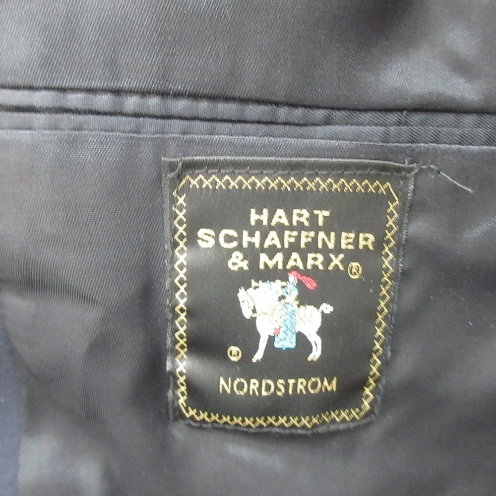 Hart Schaffner Marx hart schaffner